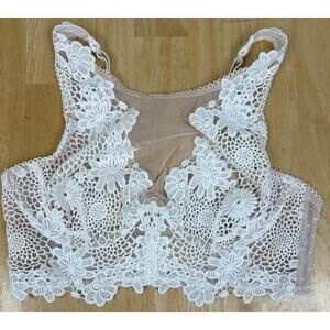 Victoria’s Secret Dream Angels Unlined Bra 36C Nude and White Lace High Neck